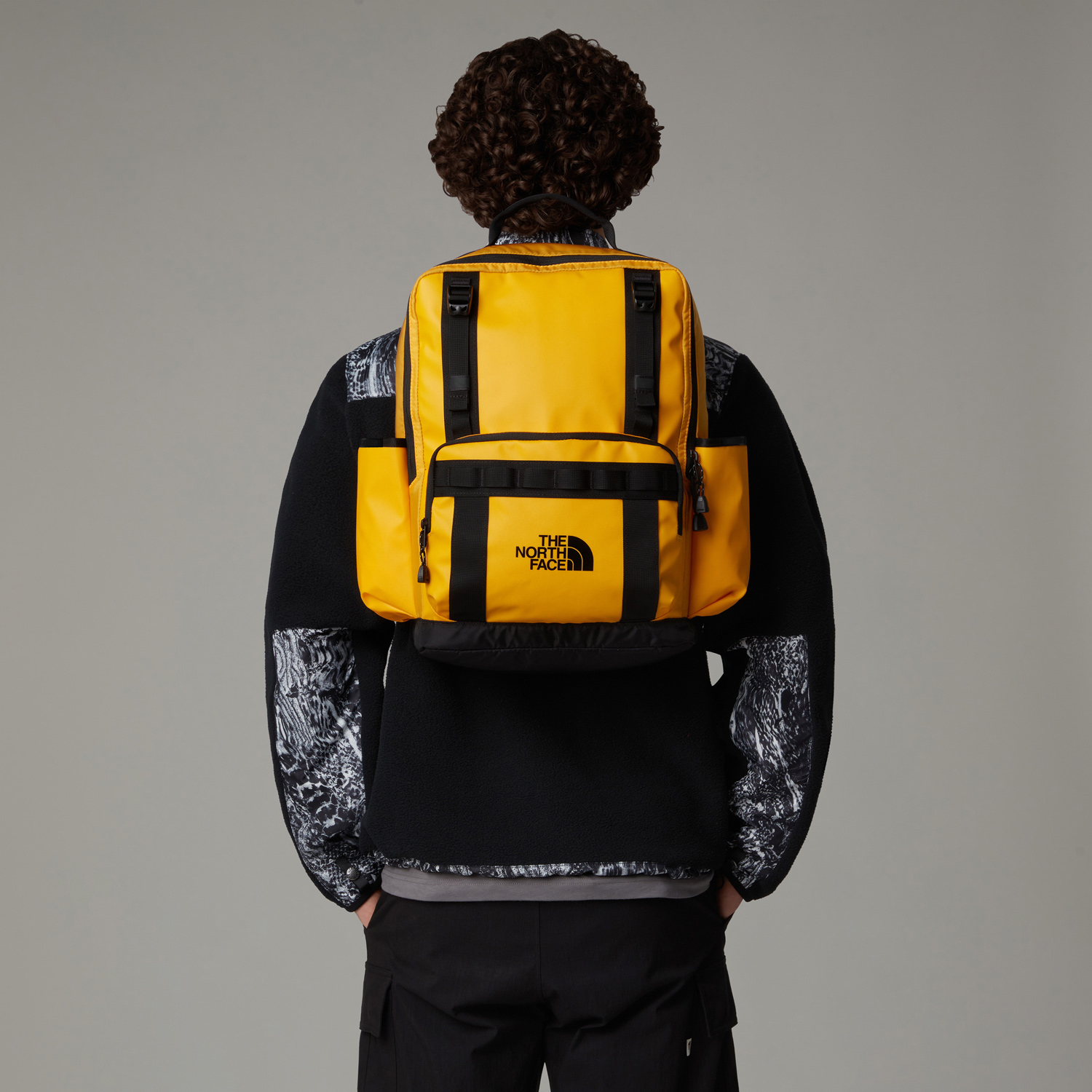 The North Face Rucksack Base Camp Daypack Summit Gold/Black Abbildung 8