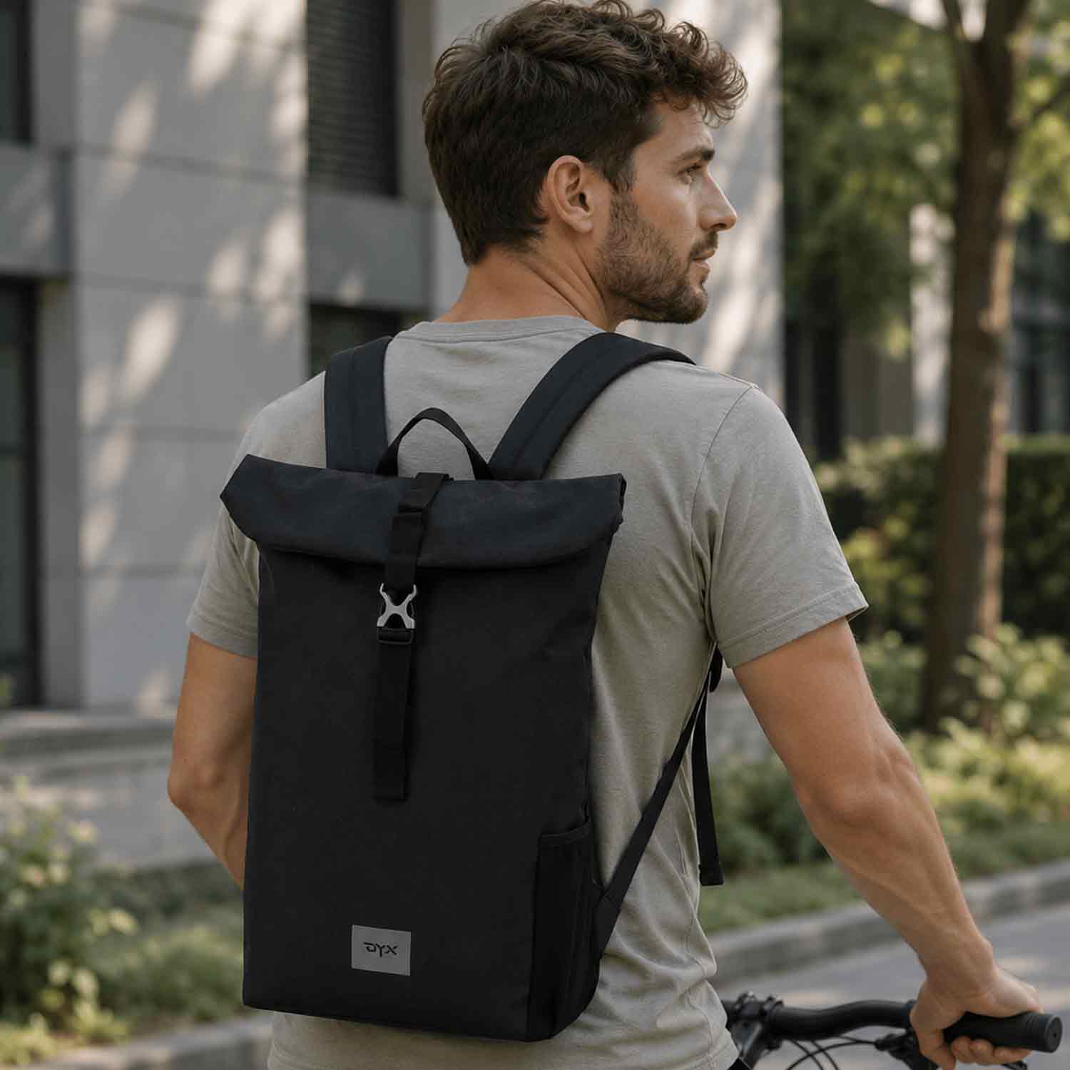 DYX Großer Freizeitrucksack Reflection I Black Abbildung 2